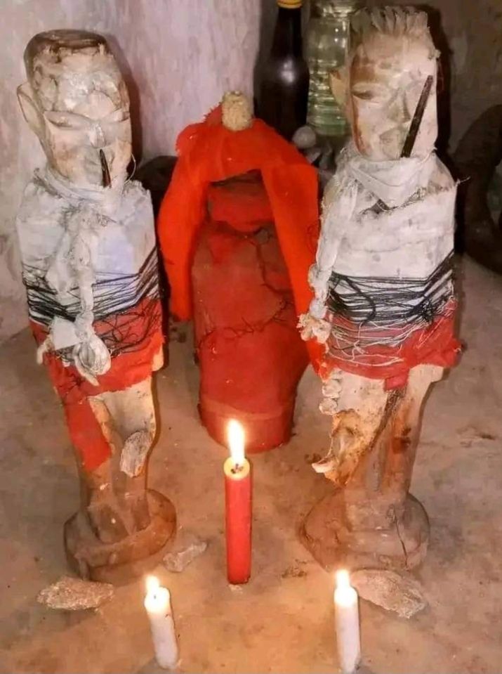 Fetiches Vodun — Travail Sacre